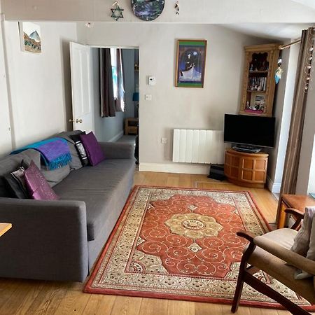 Morning Sun Apartment גלסטונברי מראה חיצוני תמונה