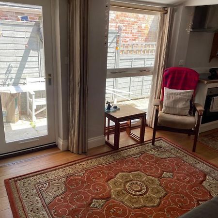Morning Sun Apartment גלסטונברי מראה חיצוני תמונה