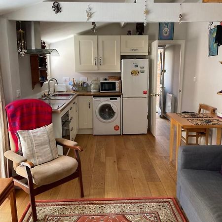 Morning Sun Apartment גלסטונברי מראה חיצוני תמונה