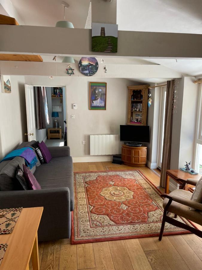 Morning Sun Apartment גלסטונברי מראה חיצוני תמונה